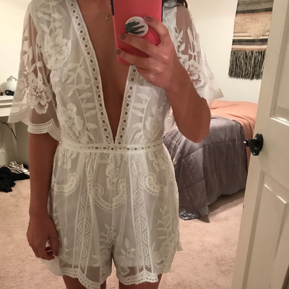 White lace romper - Picture 4 of 5
